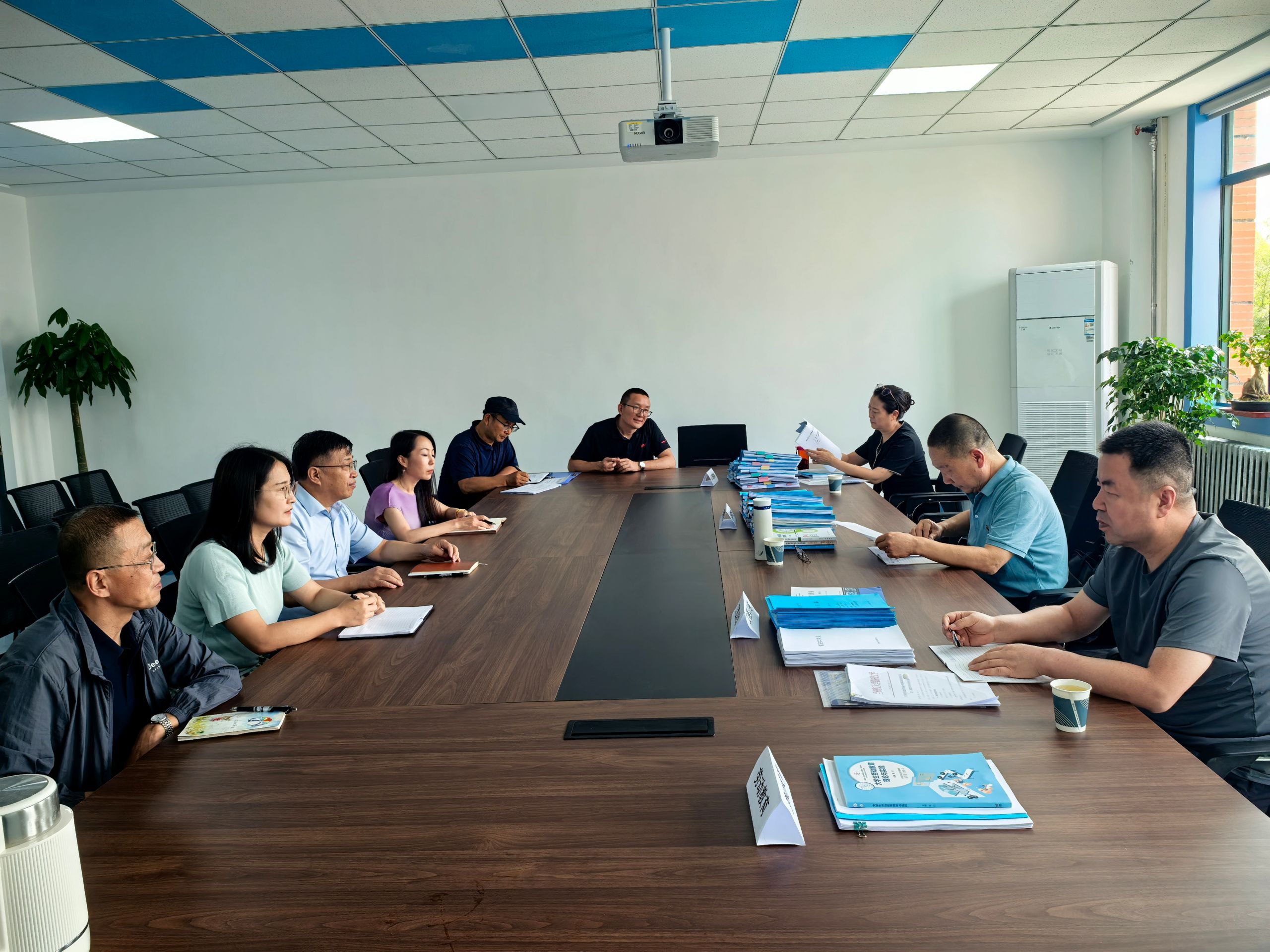 第四检查组莅临中心进行2025年秋季学期程课前准备情况检查